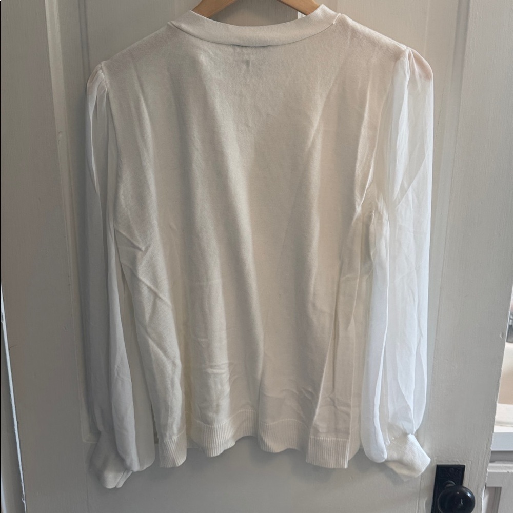 CeCe // White Bow-Tie Sweater - Picture 5 of 5
